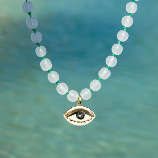Chunky Not so Evil Eye Beaded Necklace - Vintage white glass beads