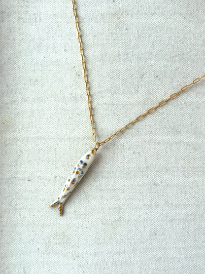 Catch Necklace #10