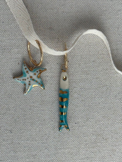 Mismatched catch earrings Turquoise