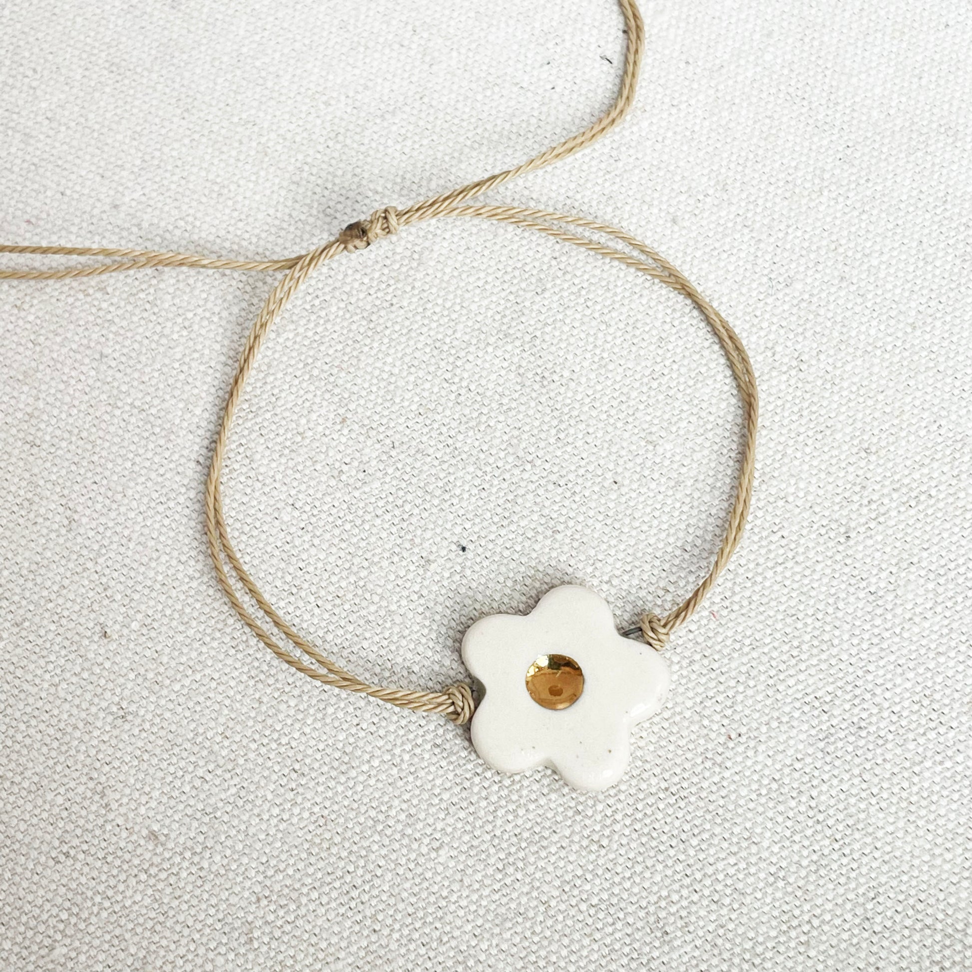 Daisy Bracelets Sand1.jpg